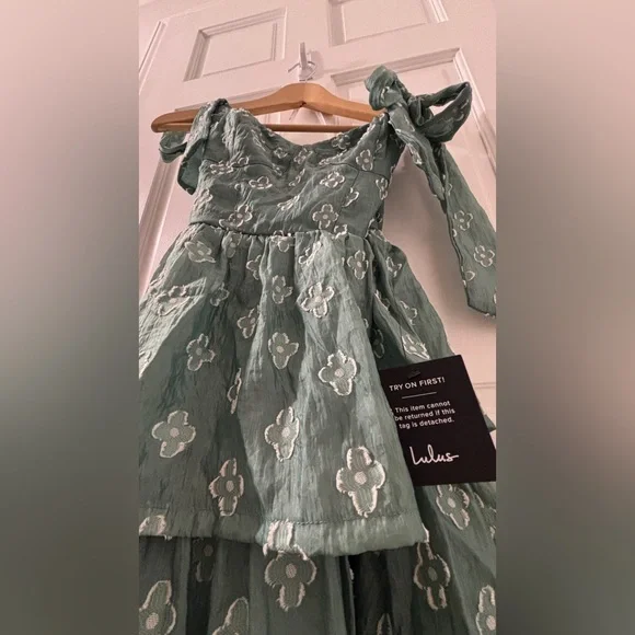 Lulu's Green Floral Maxi Dress - Picture 6 of 8